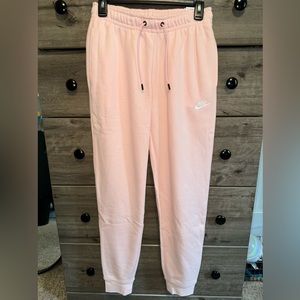 NWT Nike Sweatpants